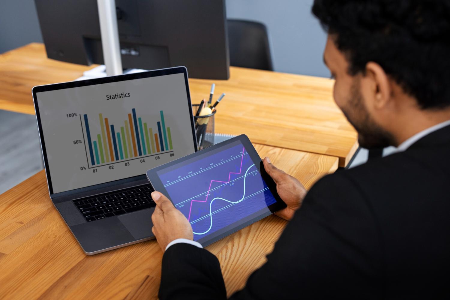 Can Your Dashboard Predict Next Month's Cash Flow Before Billing Starts_